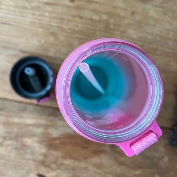 MEITAGIE Water Bottle 32oz with Straw, Motivational Water Bottle w Time Marker - Picture 3 of 10